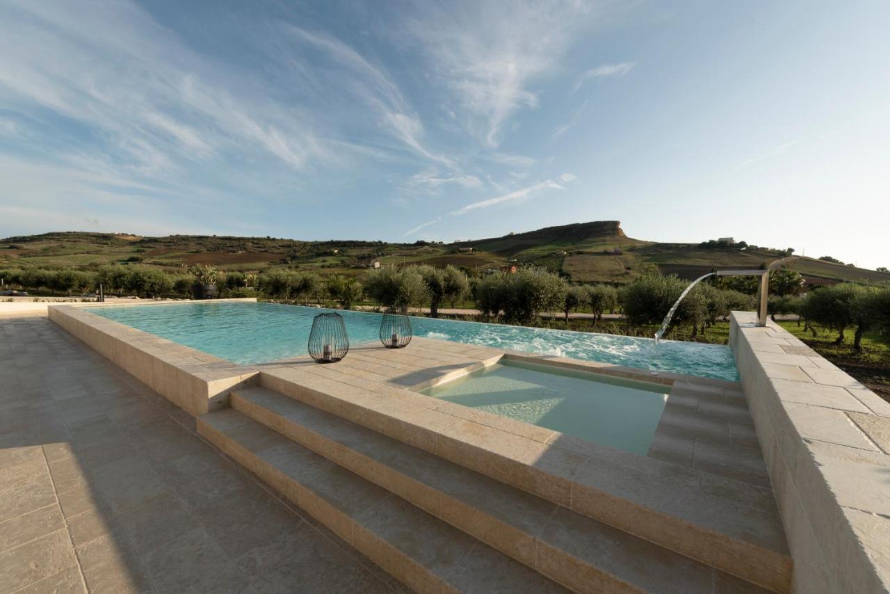 Borgo Giallonardo Wine Relais Realmonte Bagian luar foto