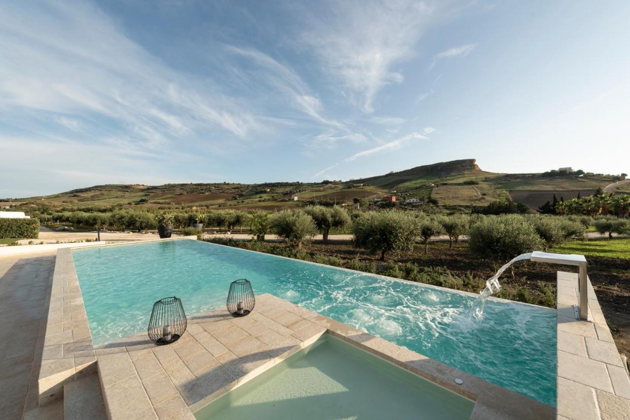 Borgo Giallonardo Wine Relais Realmonte Bagian luar foto